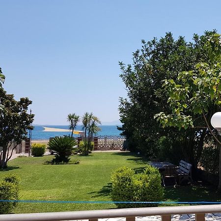 Country House By The Sea !!! Karavómilos Exterior foto
