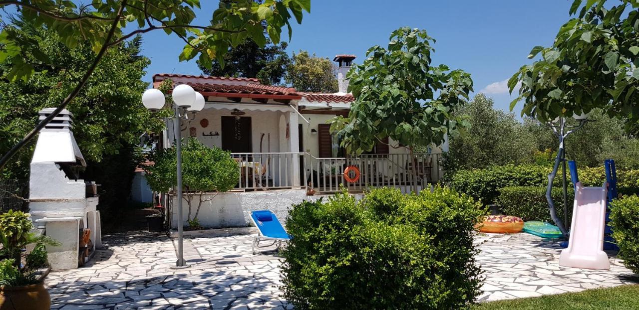 Country House By The Sea !!! Karavómilos Exterior foto