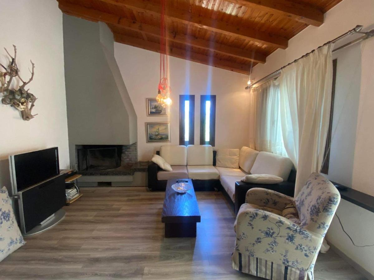 Country House By The Sea !!! Karavómilos Exterior foto
